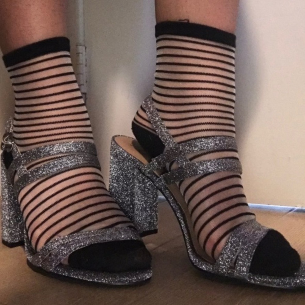 Vintage 90s inspired heels